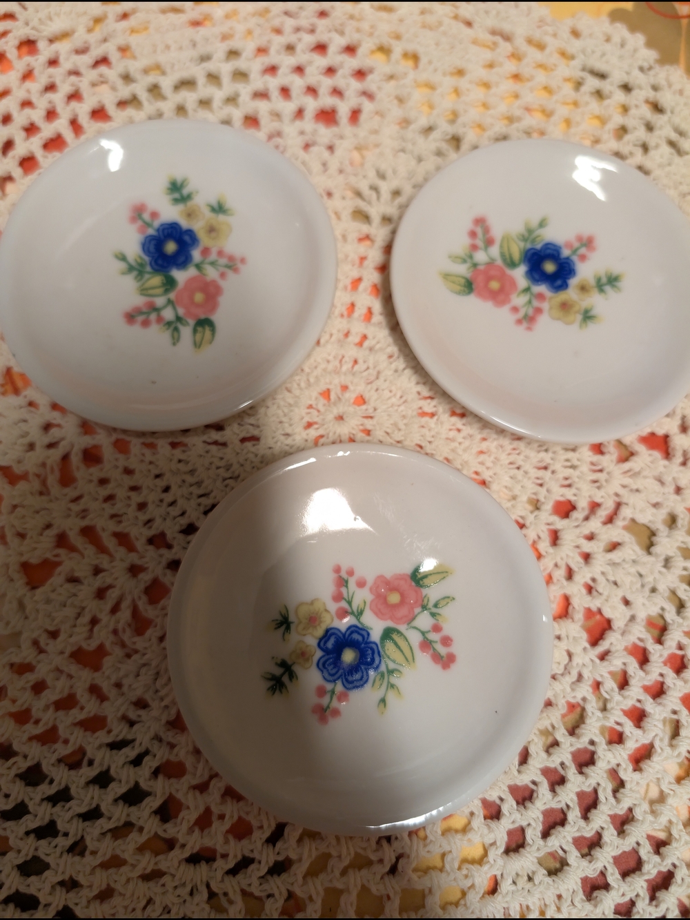 3 PC 3.25" Floral vintage Butterpats